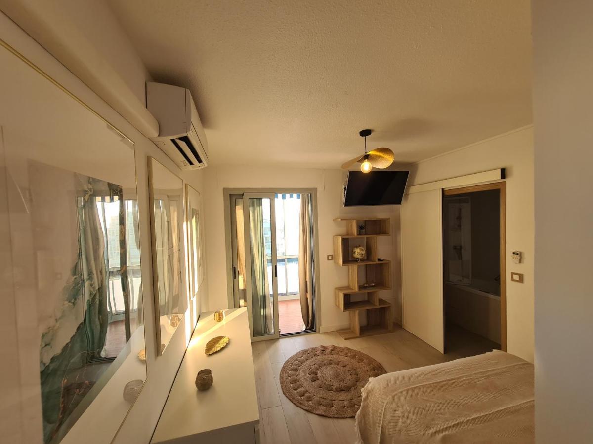 Appartement Lumineux Avec Vue Sur Mer A 50 M De La Plage Et Du Centre 라그랑모트 외부 사진
